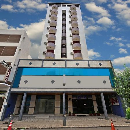 Vind'S Plaza Hotel Caratinga Exteriör bild