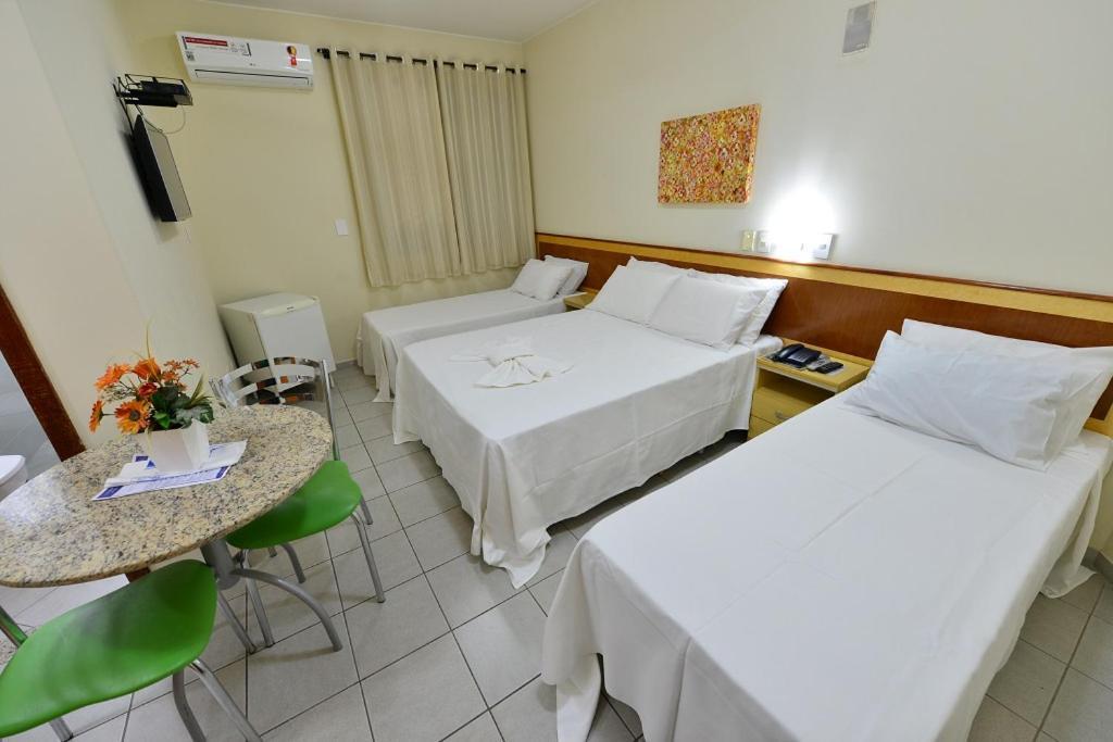 Vind'S Plaza Hotel Caratinga Exteriör bild
